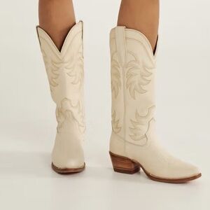 Tecovas The Annie in Bone SZ 7
